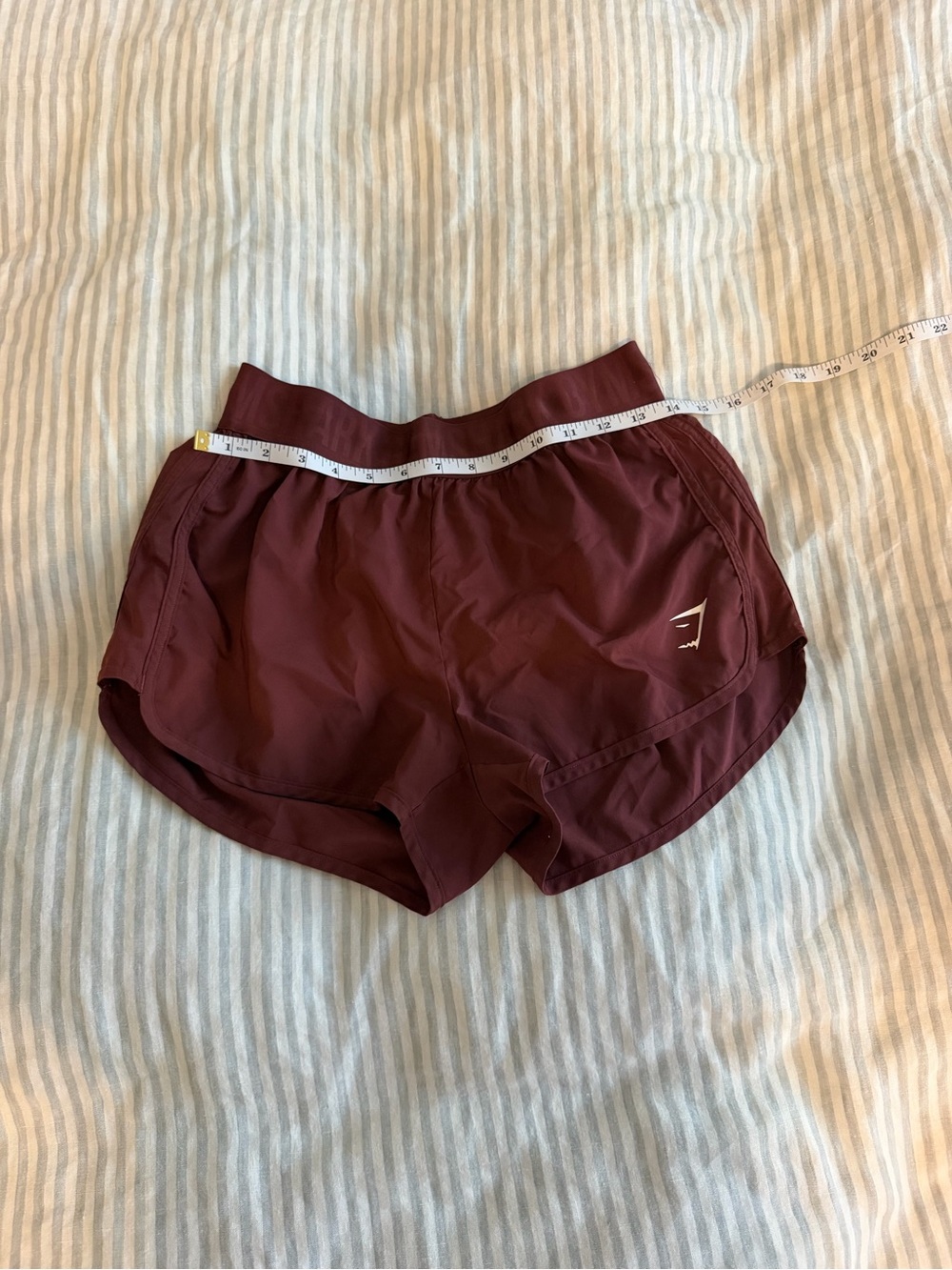 Gymshark Burgundy Shorts Size Small - Picture 3 of 5